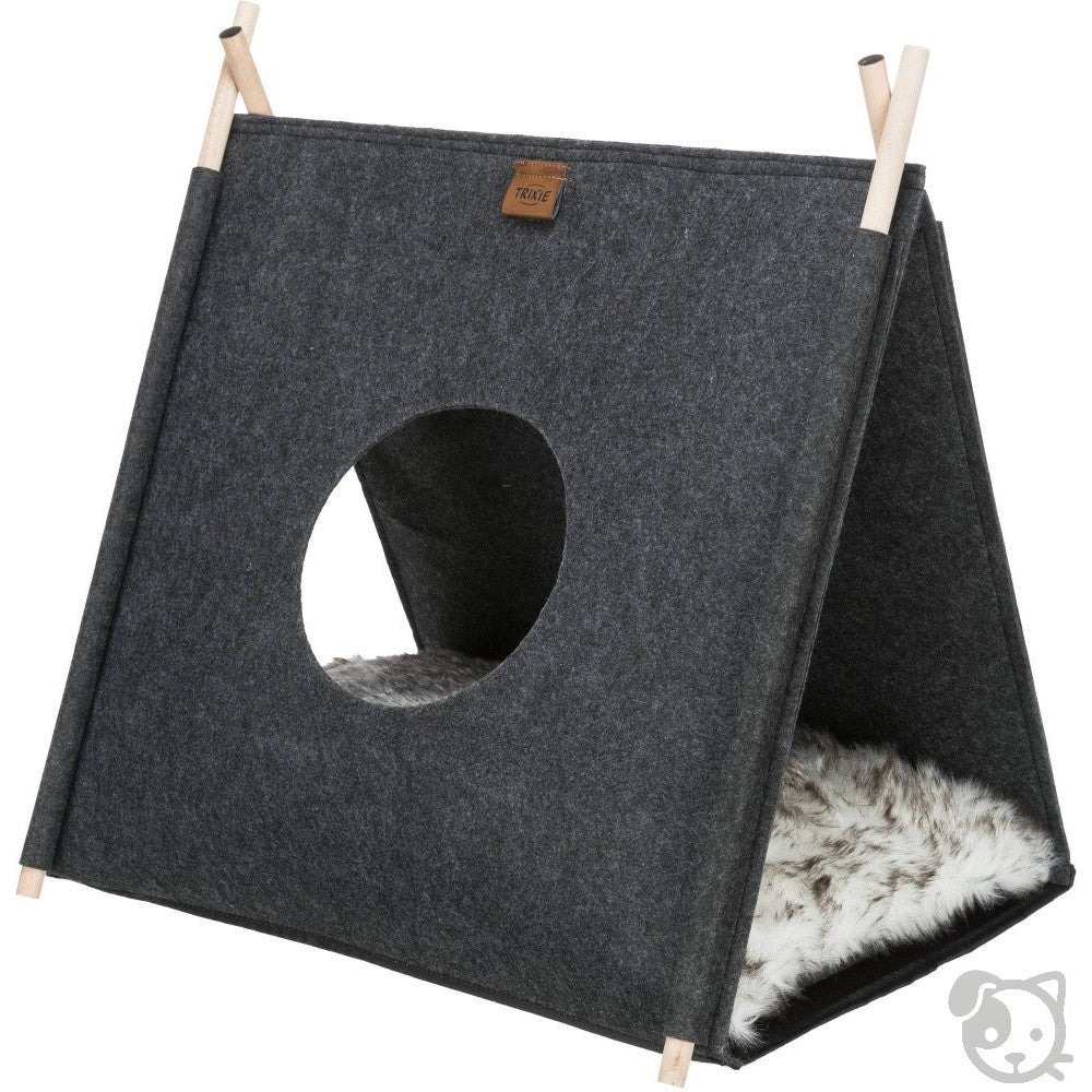 Elfie Cave in Felt