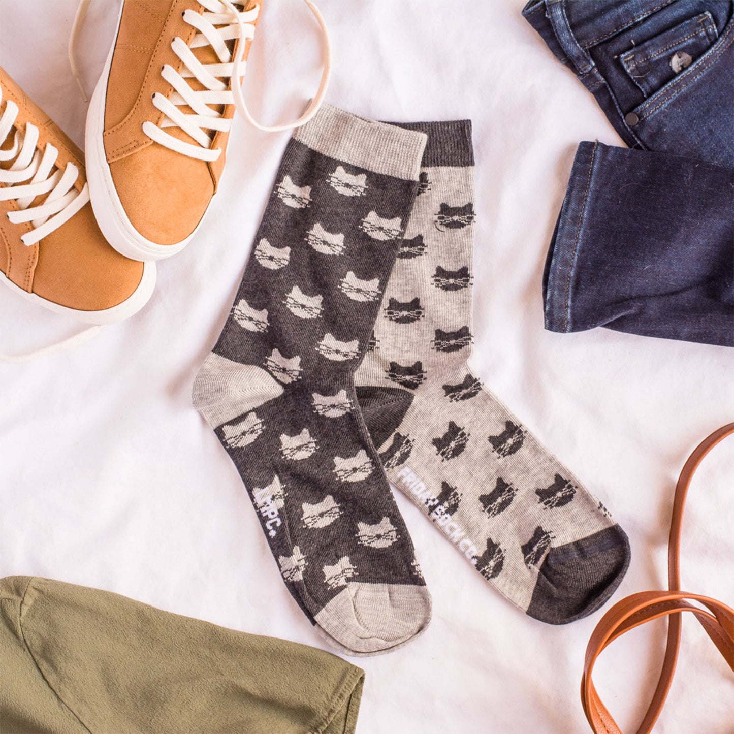 Women’s Inverted Grey Cat Socks