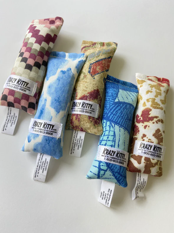 Silvervine Mini Tails