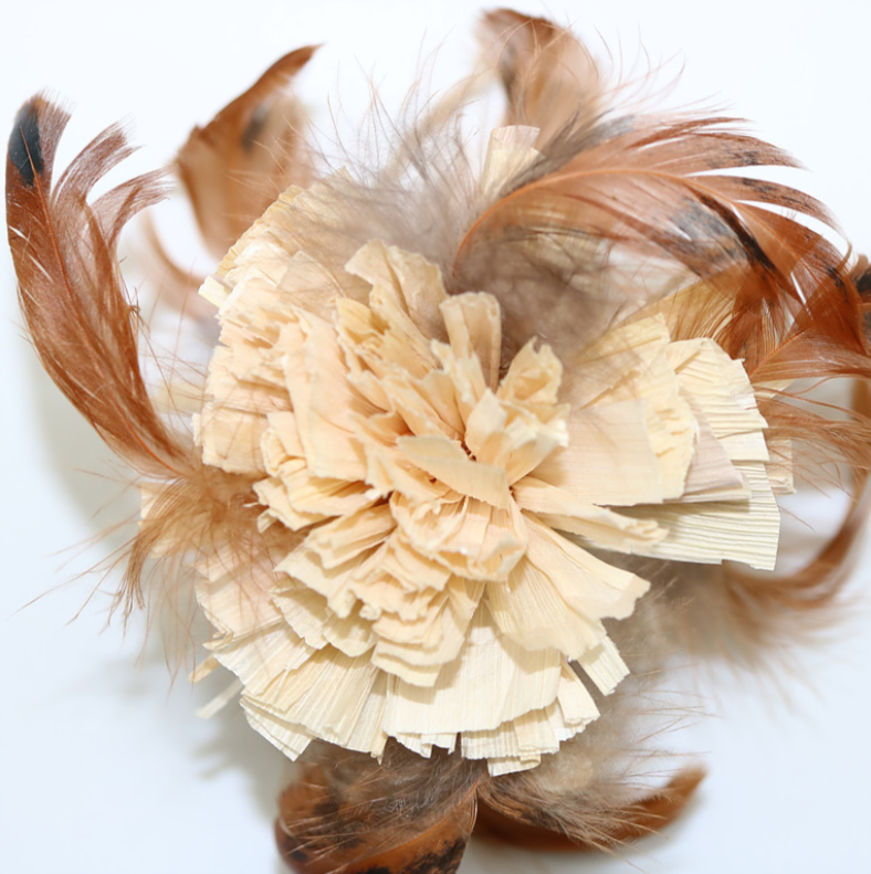 Corn Husk Feather Ball